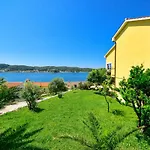Apartman Apartment Cipcic-1 By Interhome Supetarska Draga