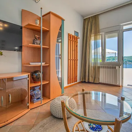 Apartman Apartment Cipcic-1 By Interhome *