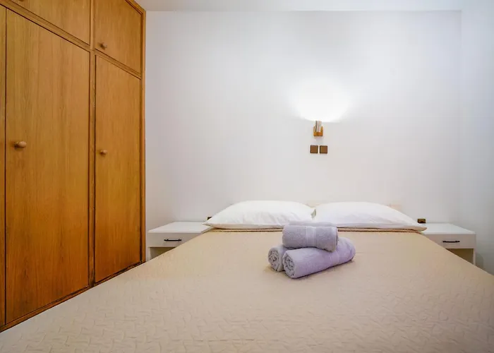 Apartment Cipcic-1 By Interhome Supetarska Draga